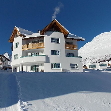 Apart Alpenkoenig - Inklusive Sommercard Apartamento Galtür Exterior foto