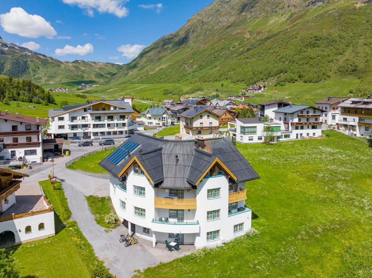 Apart Alpenkoenig - Inklusive Sommercard Apartamento Galtür Exterior foto